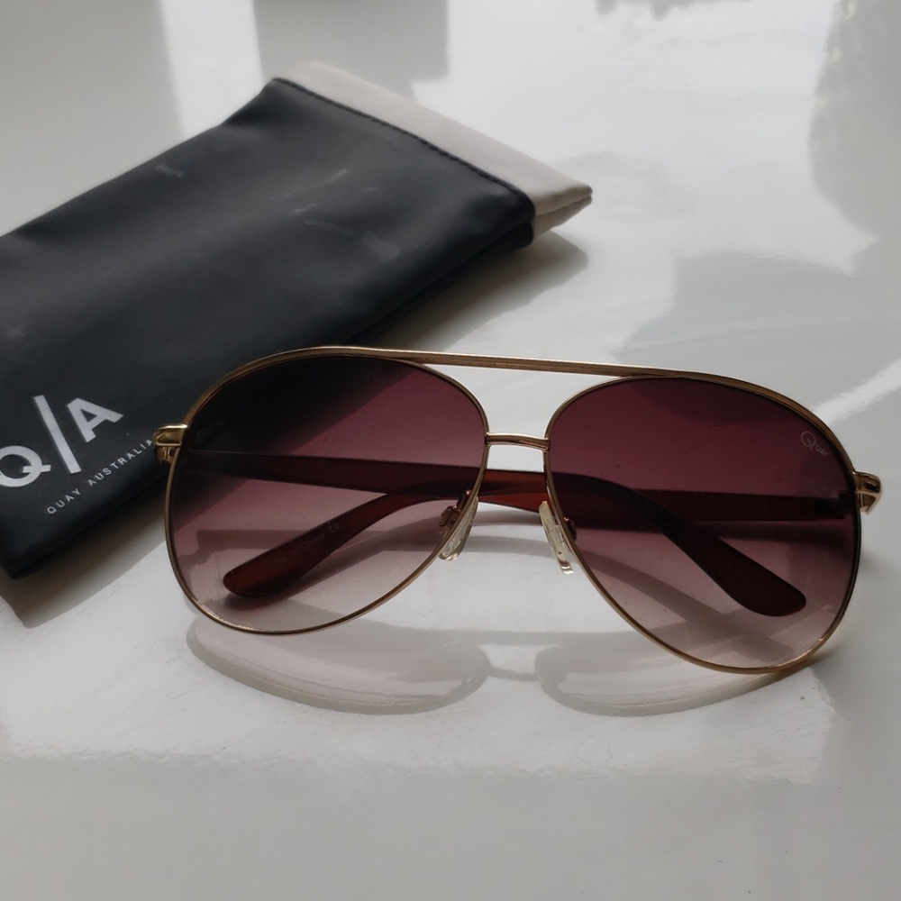 Quay Australia Macaw Sunglasses